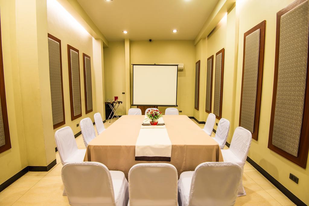 Ariana Hotel Dipolog Ngoại thất bức ảnh